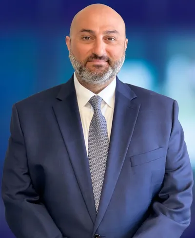 602ed54e457678798c55838b Rouben V bb